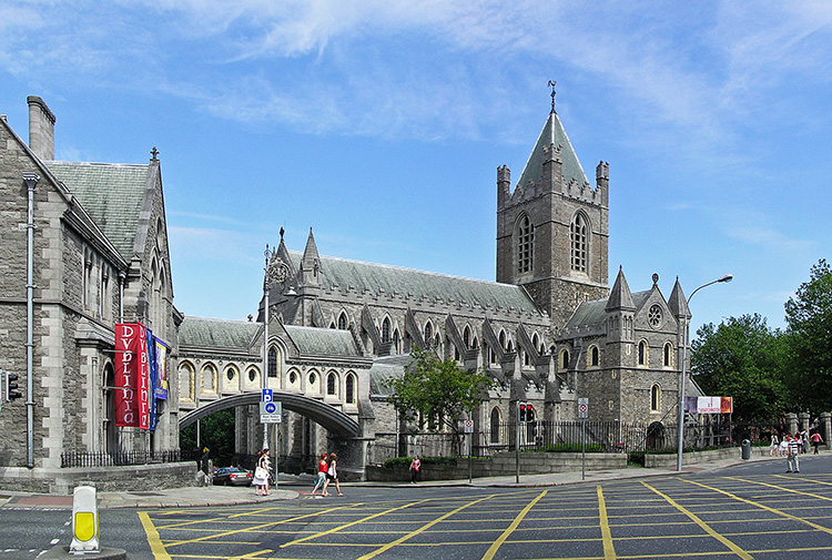 Ireland_Dublin_Christ_Church_Cathedral.jpg